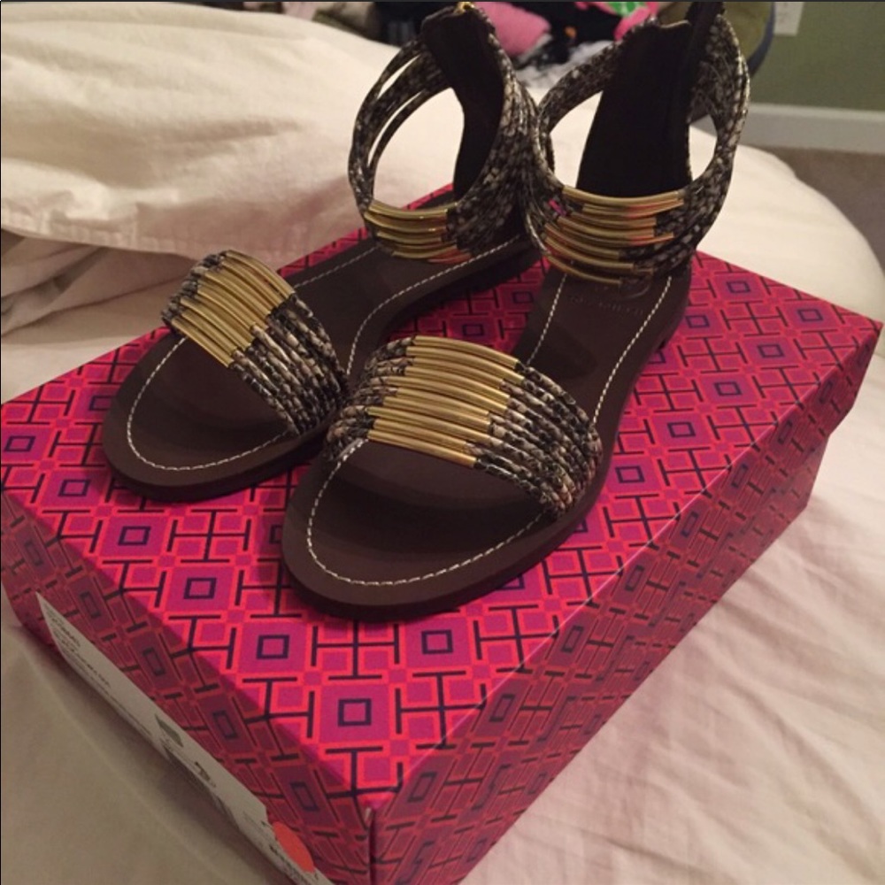 Tory Burch Brown Snakeskin-Trim Sandals with Gold Accents - Picture 2 of 4